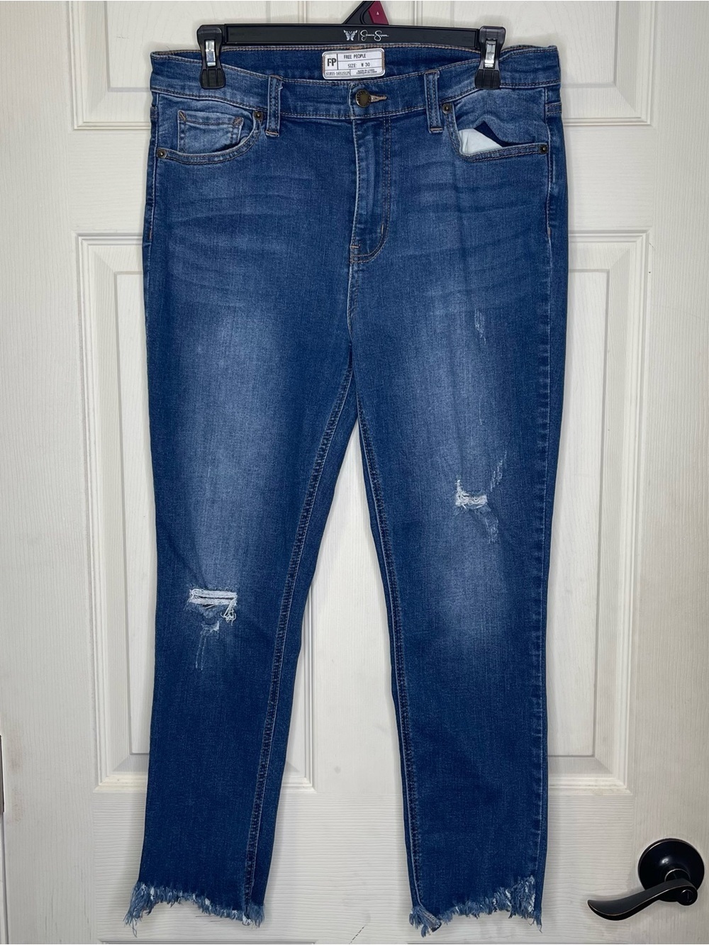 Free People Great Heights Frayed Skinny Jean Sz 30
